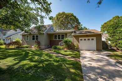 11 Oceanside Dr, Sound Beach, NY 11789 - photo 2