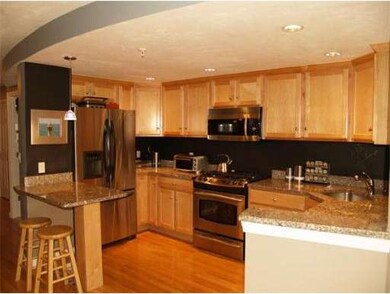 315 Tamarack Ln unit 315, Abington, MA 02351 - photo 5