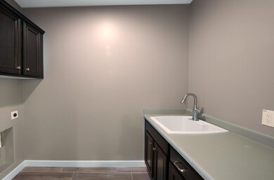 005_Laundry Room