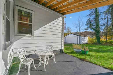 269 W Dennick Ave, Youngstown, OH 44504 - photo 4