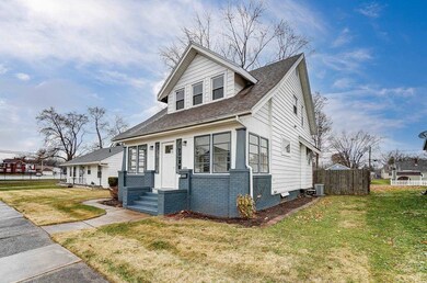 1043 Powers St, New Haven, IN 46774 - photo 2