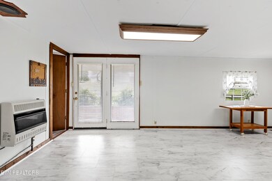 Great Bright Dining Area