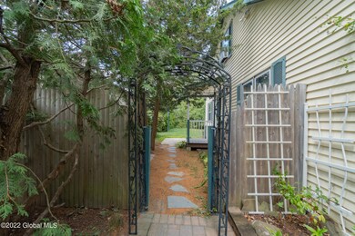 2509 Oaklawn Ave, Schenectady, NY 12306 - photo 7