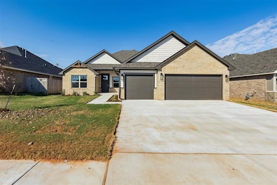 1918 Hollow Crest Ct, Norman, OK 73071 - photo 3