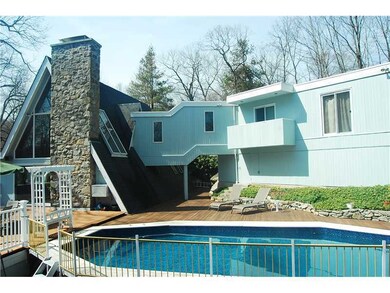 24 Horseshoe Rd, Cos Cob, CT 06807 - photo 2