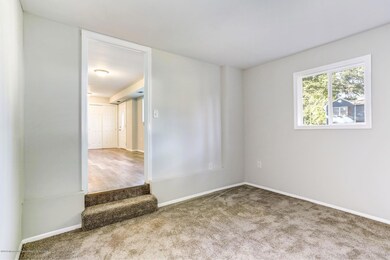41 Hialeah Ave, Middletown, NJ 07748 - photo 4