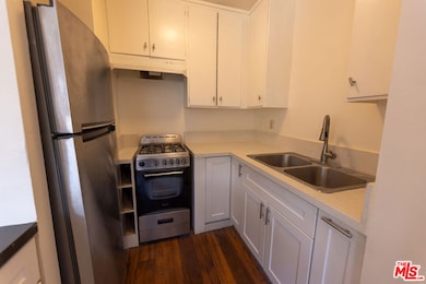 275 Lucas Ave unit 11, Los Angeles, CA 90026 - photo 4