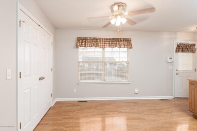 154 Fern Way, Mount Washington, KY 40047 - photo 2
