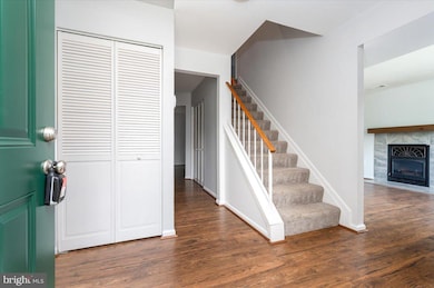 2333 Dartmouth Ln, Crofton, MD 21114 - photo 6