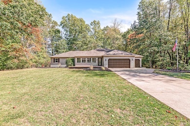 51302 Courtyard Ln, Elkhart, IN 46514 - photo 2