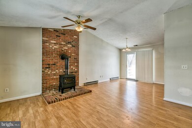 11161 Cedar Ln, Bealeton, VA 22712 - photo 4