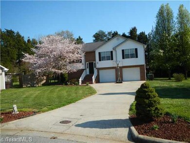 4103 Chilton Way, High Point, NC 27265 - photo 2