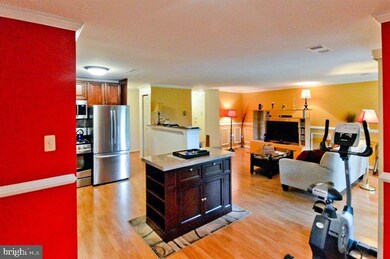 18611 Walkers Choice Rd unit 6, Montgomery Village, MD 20886 - photo 7