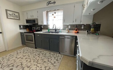 13010 U S 441, Lake City, FL 32025 - photo 3