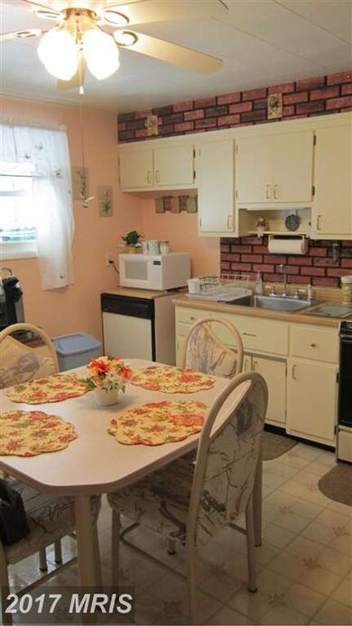 1019 Woodheights Ave, Baltimore, MD 21211 - photo 5