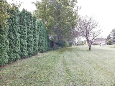 4183 Scheidys Rd, Whitehall, PA 18052 - photo 4