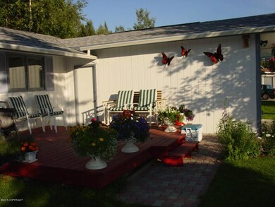 Summer front deck