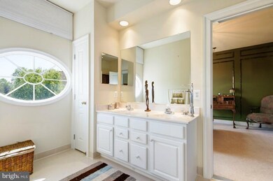 2324 Dale Dr, Falls Church, VA 22043 - photo 2