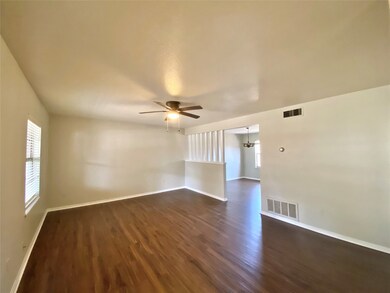 2902 El Camino St, Bay City, TX 77414 - photo 4