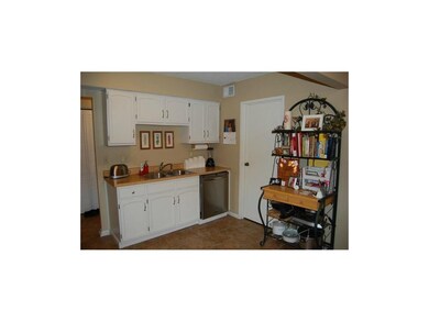 Laundry room thru door