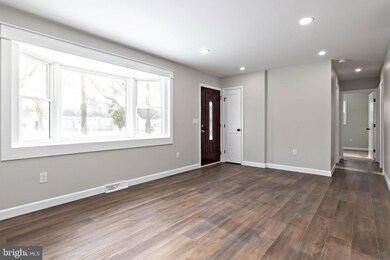 200 Monmouth Ave, Sewell, NJ 08080 - photo 3