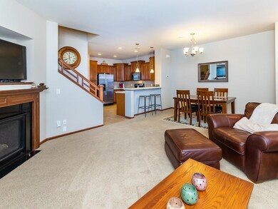 005_Open Floor Plan