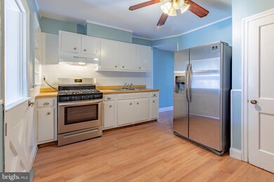 8452 Oakleigh Rd, Parkville, MD 21234 - photo 6