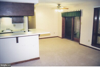 44763 Woodlake Ct unit 704, California, MD 20619 - photo 3