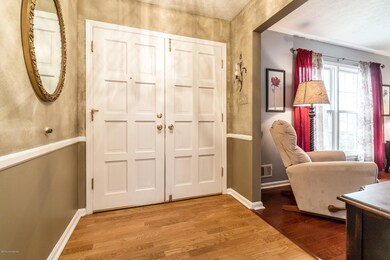 6512 Daverman Ct, Louisville, KY 40228 - photo 3