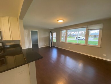 18520 Baker Ave, Country Club Hills, IL 60478 - photo 3