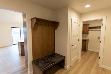 W5836 Edgewood Dr, Menasha, WI 54952 - photo 4