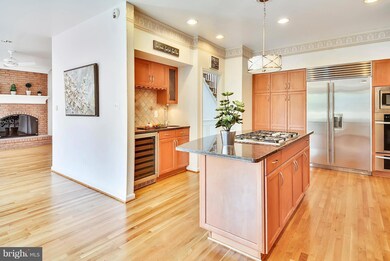 1038 Northwoods Trail, McLean, VA 22102 - photo 4