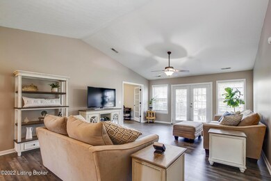 5915_GrandelMeadowCt_40258_520