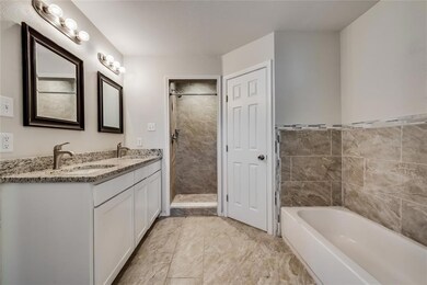 212 N Roe St, Fort Worth, TX 76108 - photo 4