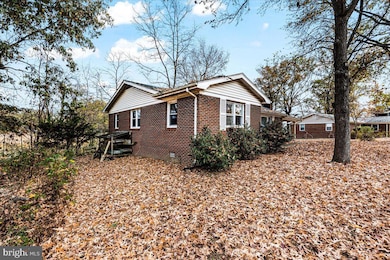 6223 Townsend Dr, King George, VA 22485 - photo 4