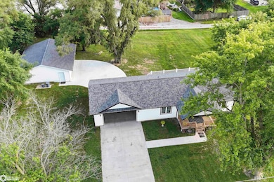 1010 W Washington St, Centerville, IA 52544 - photo 5