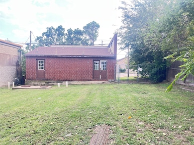 527 E Main St, Lewisville, TX 75057 - photo 7