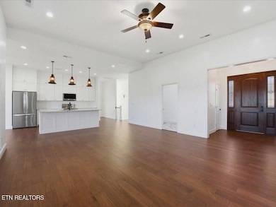 736 Cow Poke Ln, Rutledge, TN 37861 - photo 6