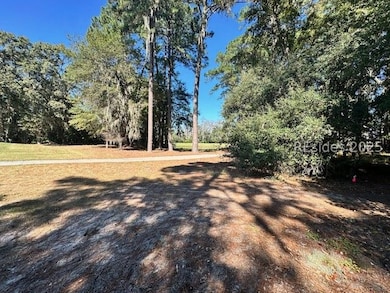 231 Fort Howell Dr, Hilton Head Island, SC 29926 - photo 3