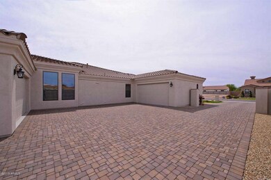 Garage%20Courtyard 2598 E Locust Dr.