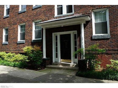 1002 Langley Rd unit 4, Norfolk, VA 23507 - photo 2