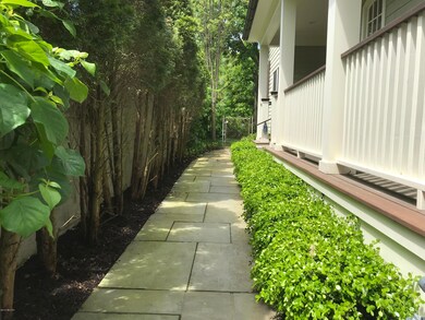 71 Orchard Place unit A, Greenwich, CT 06830 - photo 4