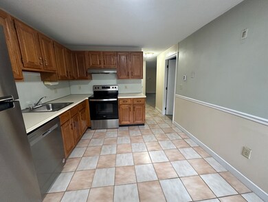 81 Nicholas Rd unit A, Framingham, MA 01701 - photo 6