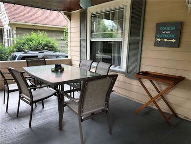 Large Front Porch - Great for Entertaining!