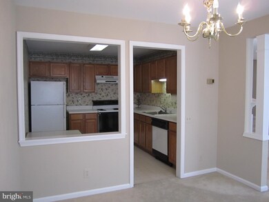 8198 Winstead Place unit 201, Manassas, VA 20109 - photo 6