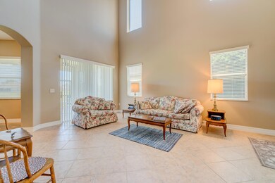 4460 Birchfield Loop Spring-print-008-43