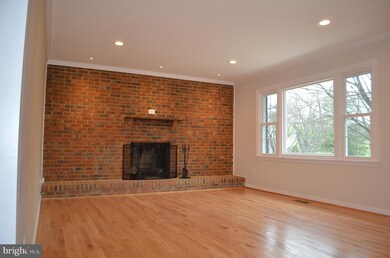 1319 Streaker Rd, Sykesville, MD 21784 - photo 7