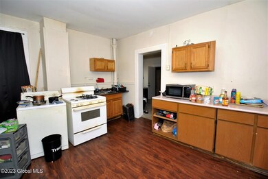 175 2nd St, Albany, NY 12210 - photo 7