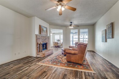 300 Odell St, Cleburne, TX 76033 - photo 6