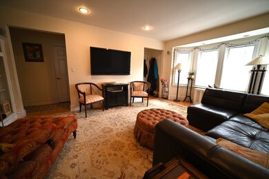 21 Russell St unit 1, Brookline, MA 02446 - photo 5